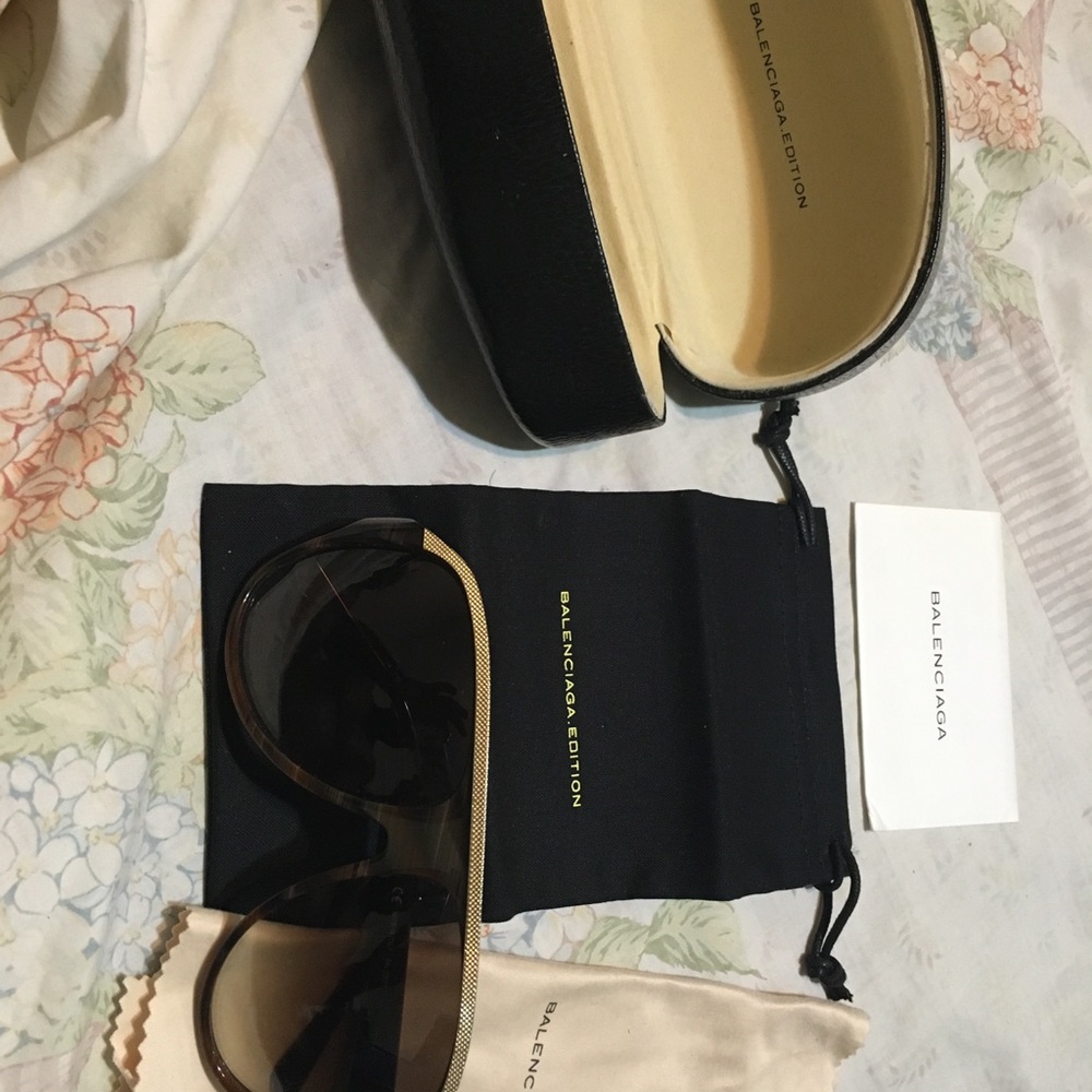 Balenciaga aviators